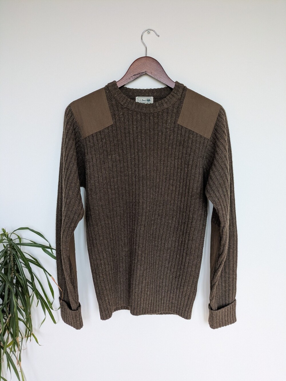 L.L.Bean Men's Ribbed Merino Wool Sweater - Small Regular
